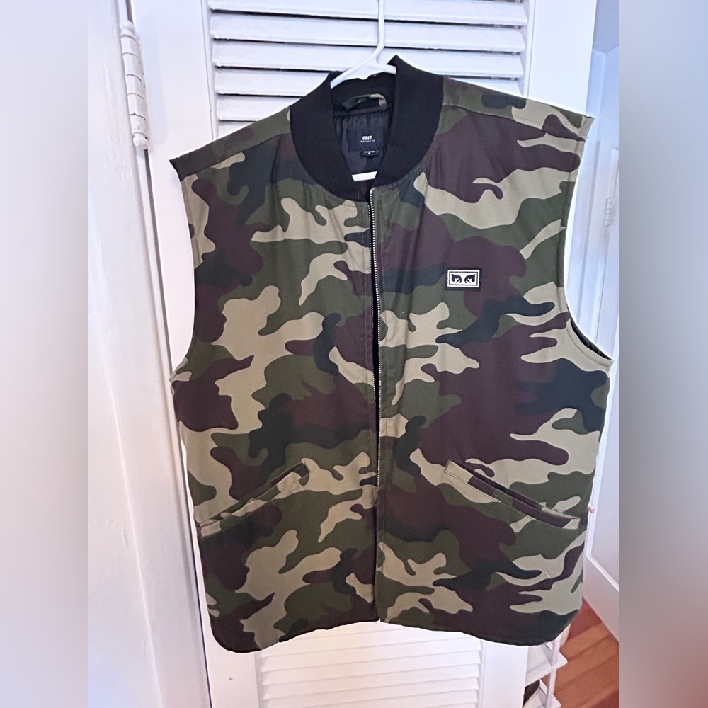 Obey camo vest